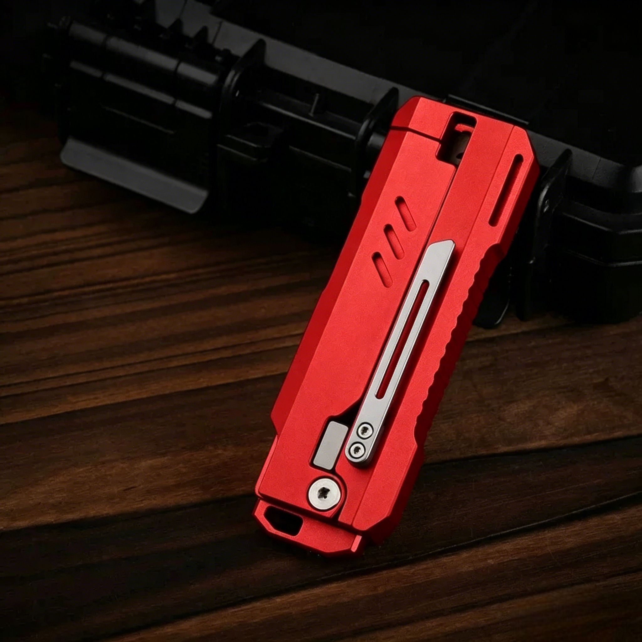 The JetFlick - Innovative Titanium Knife with Unique Opening - Image 7